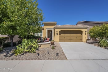 392 Laddoos Ave, Queen Creek, AZ 85140
