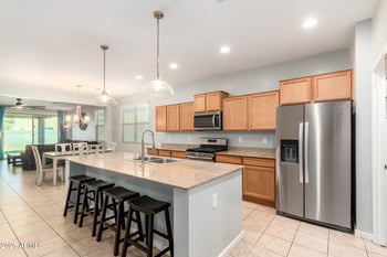 392 Tenia Trl, San Tan Valley, AZ 85140