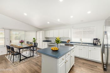 3920 Columbine Dr, Phoenix, AZ 85029