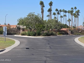 3920 Ellis St, Mesa, AZ 85205