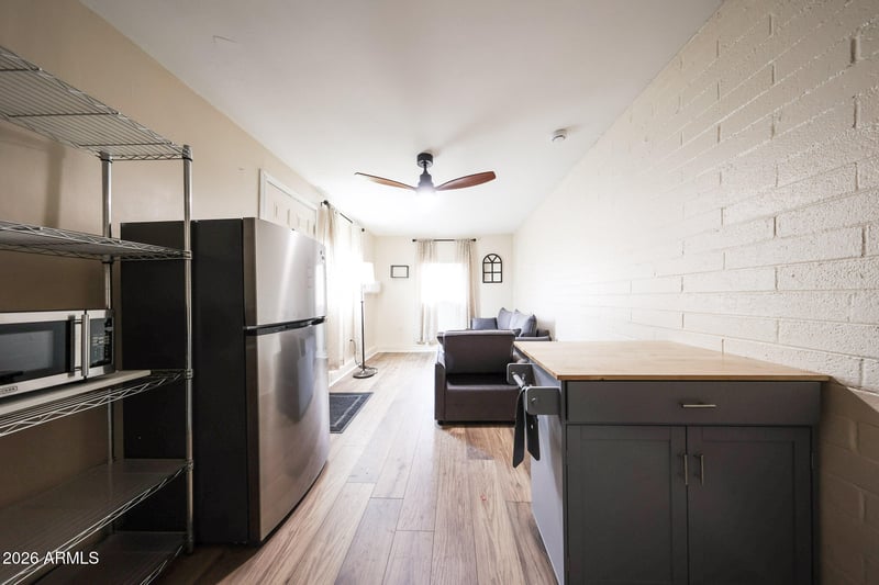 3920 W Lynne Ln, Phoenix, AZ 85041