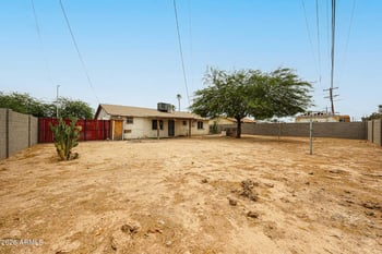 3920 Lynne Ln, Phoenix, AZ 85041