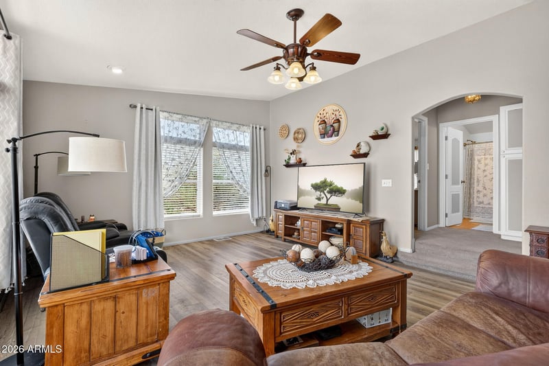 39208 S Enterprise Rd, Arlington, AZ 85322