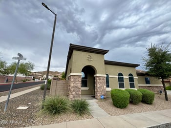 3921 E Sophie Ln, Phoenix, AZ 85042