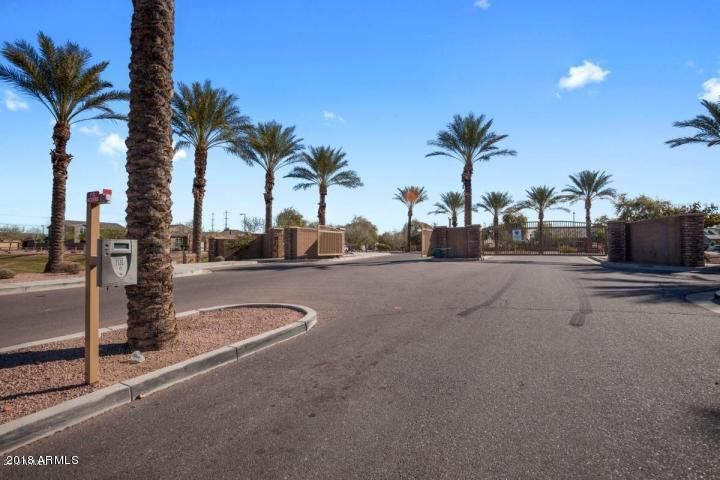 3921 S 105th Dr, Tolleson, AZ 85353