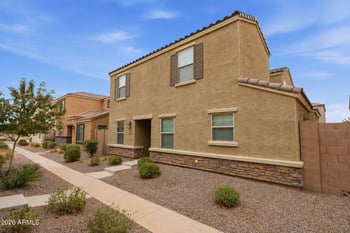 3921 82nd Dr, Phoenix, AZ 85043