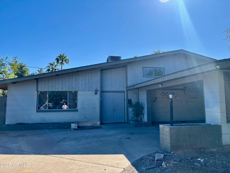 3921 Sahuaro Dr, Phoenix, AZ 85028