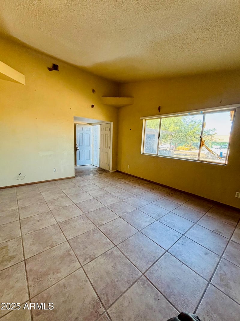3921 Sahuaro Dr, Phoenix, AZ 85028
