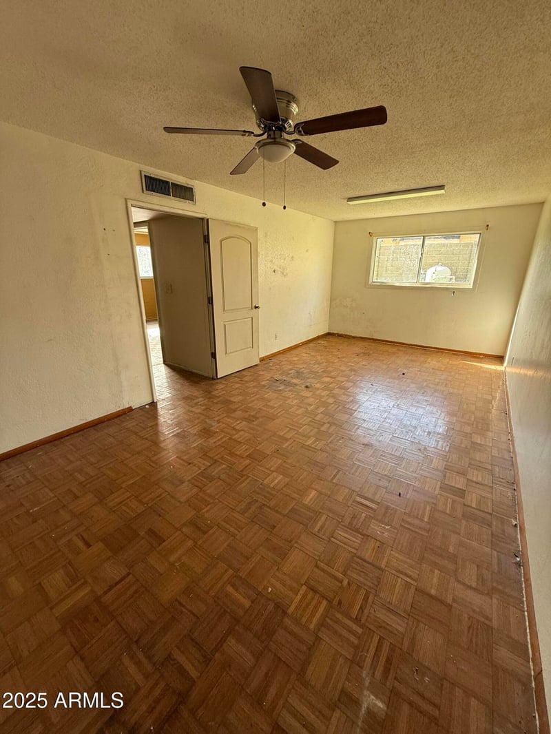 3921 Sahuaro Dr, Phoenix, AZ 85028