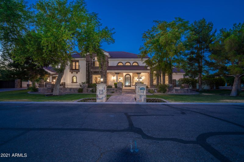 3922 E Northridge Cir, Mesa, AZ 85215