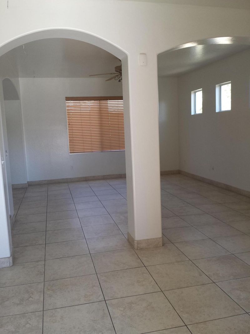 3922 W Fremont Rd, Phoenix, AZ 85041