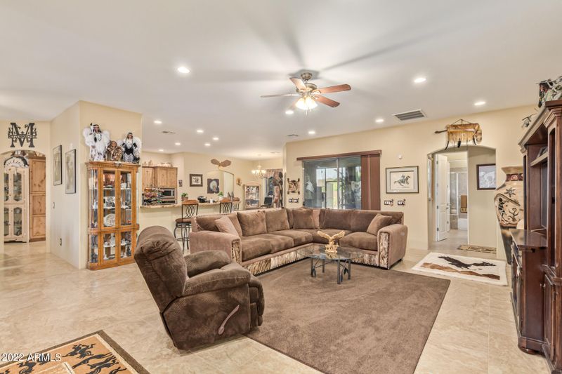 39222 N 21st Ave, Phoenix, AZ 85086