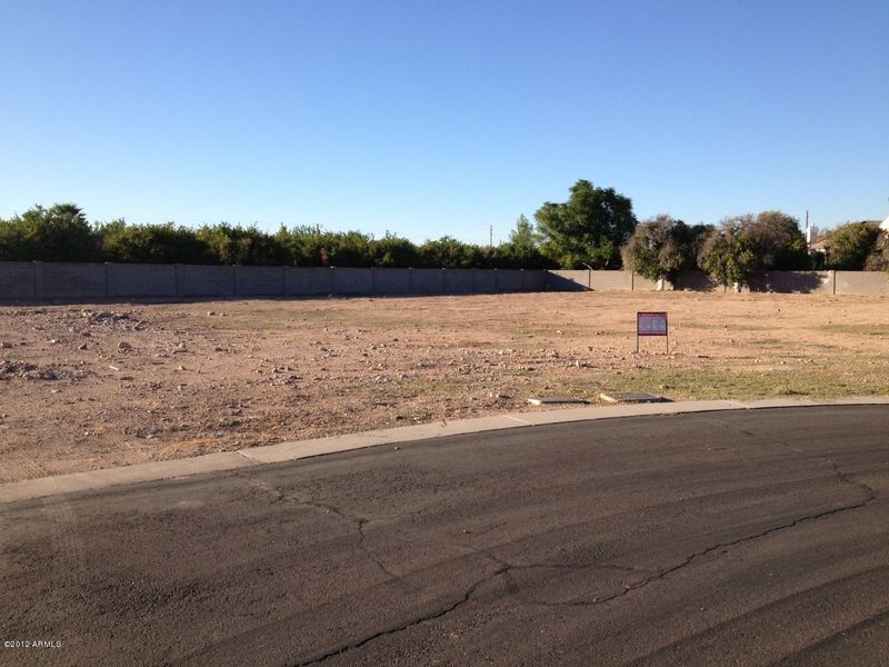 3923 E Northridge Cir #4, Mesa, AZ 85215