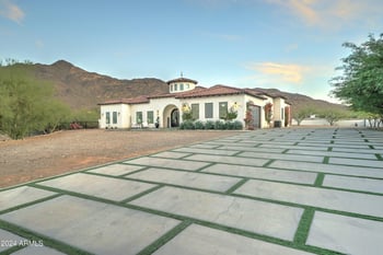 3923 Fox Rd, Laveen, AZ 85339