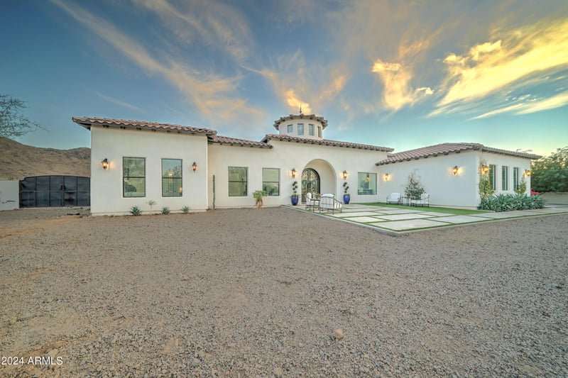 3923 Fox Rd, Laveen, AZ 85339