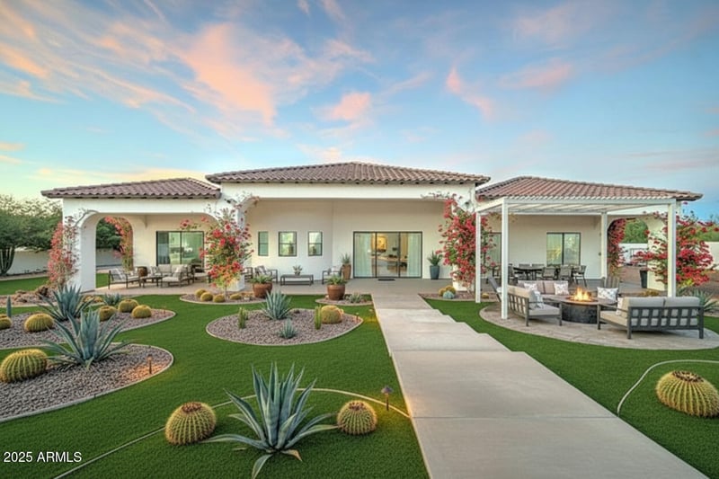 3923 Fox Rd, Laveen, AZ 85339