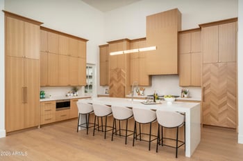 3923 Heatherbrae Dr, Phoenix, AZ 85018