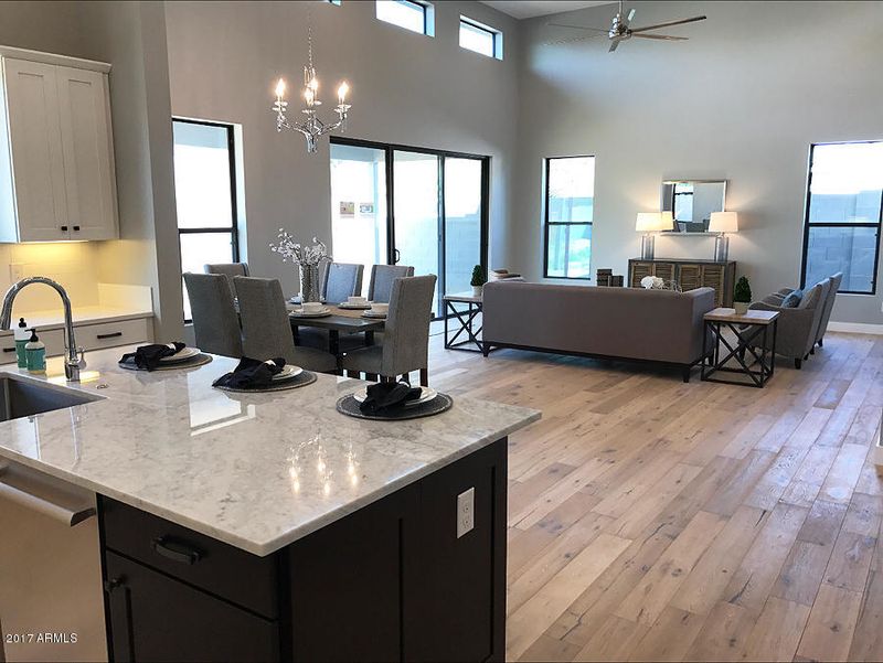 3924 E Devonshire Ave, Phoenix, AZ 85018