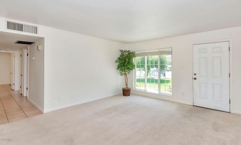 3924 E Meadowbrook Ave, Phoenix, AZ 85018