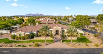 3924 Norcroft Cir, Mesa, AZ 85215