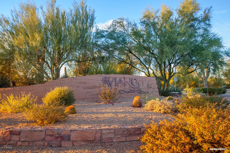 3925 E Patrick Ln, Phoenix, AZ 85050
