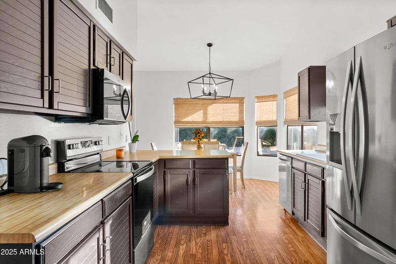 3925 Monte Cristo Ave, Phoenix, AZ 85032