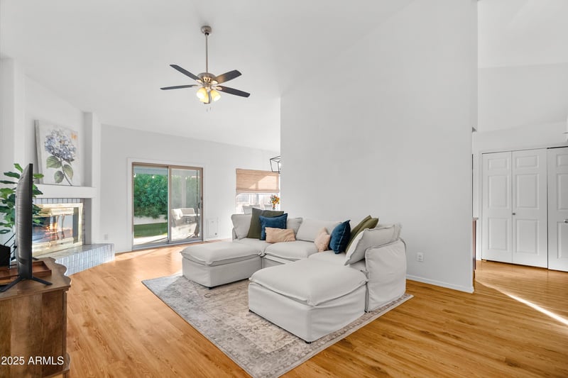 3925 Monte Cristo Ave, Phoenix, AZ 85032