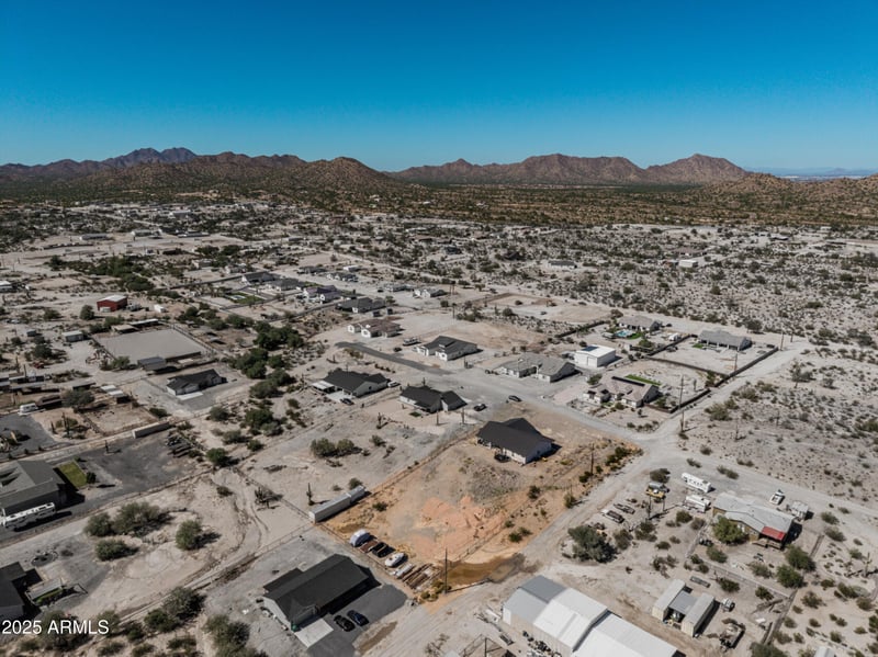 3925 Moon Dust Trl, San Tan Valley, AZ 85144