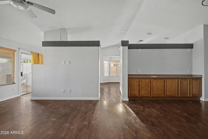 3925 Charter Oak Rd, Phoenix, AZ 85029