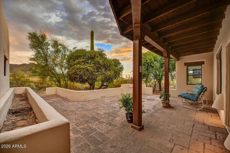 39258 N Ridgeway Dr, Cave Creek, AZ 85331