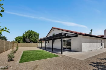3926 Coconino St, Phoenix, AZ 85044