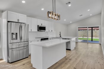 3926 Coconino St, Phoenix, AZ 85044