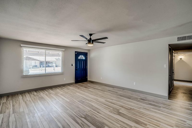3926 E Captain Dreyfus Ave, Phoenix, AZ 85032