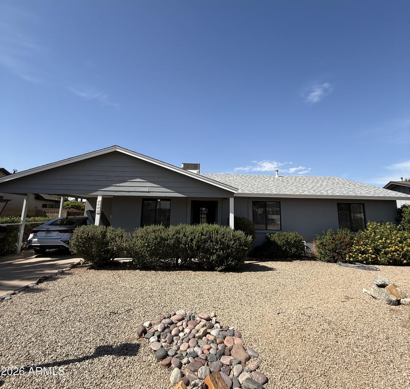 3926 E Mercer Ln, Phoenix, AZ 85028