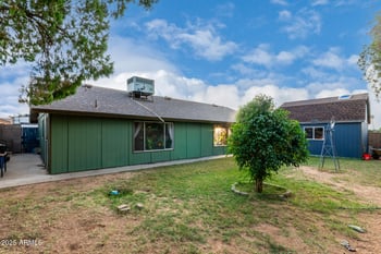 3926 Glenaire Dr, Phoenix, AZ 85053