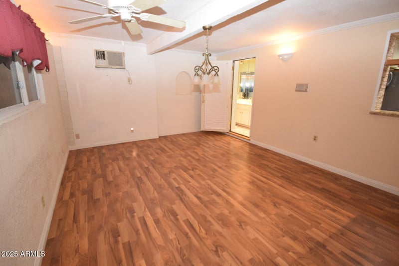 3926 Laurel Ln, Phoenix, AZ 85028