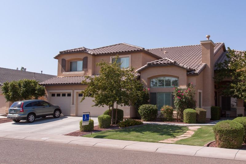 3926 W Grandview Rd, Phoenix, AZ 85053