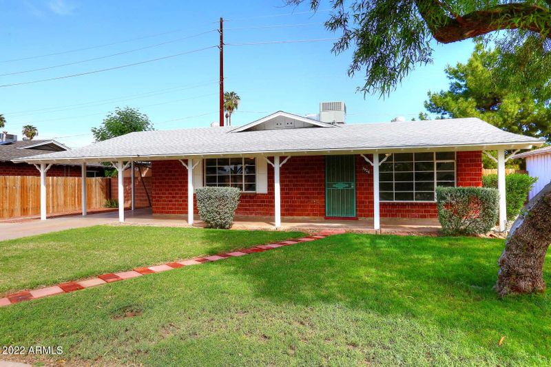 3926 W Rose Ln, Phoenix, AZ 85019