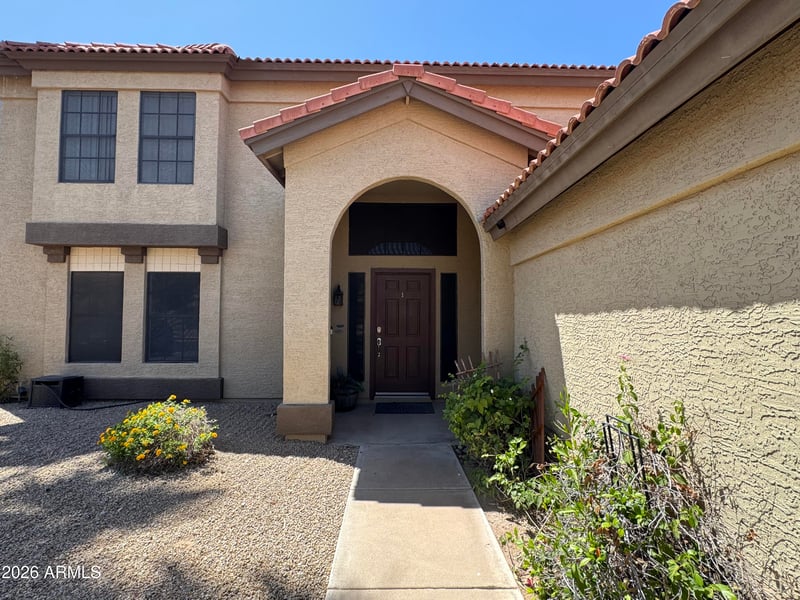 3927 Lavender Ln, Phoenix, AZ 85044