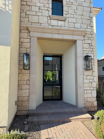 3928 Crittenden Ln, Phoenix, AZ 85018