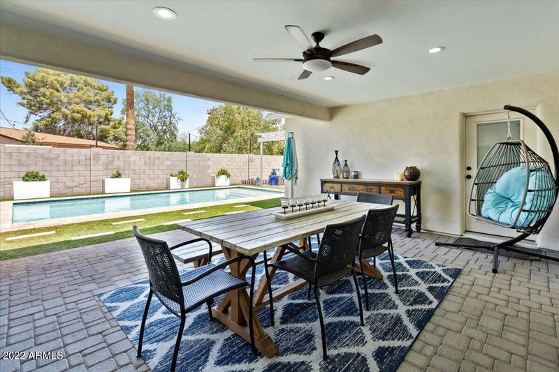 3928 E Whitton Ave, Phoenix, AZ 85018