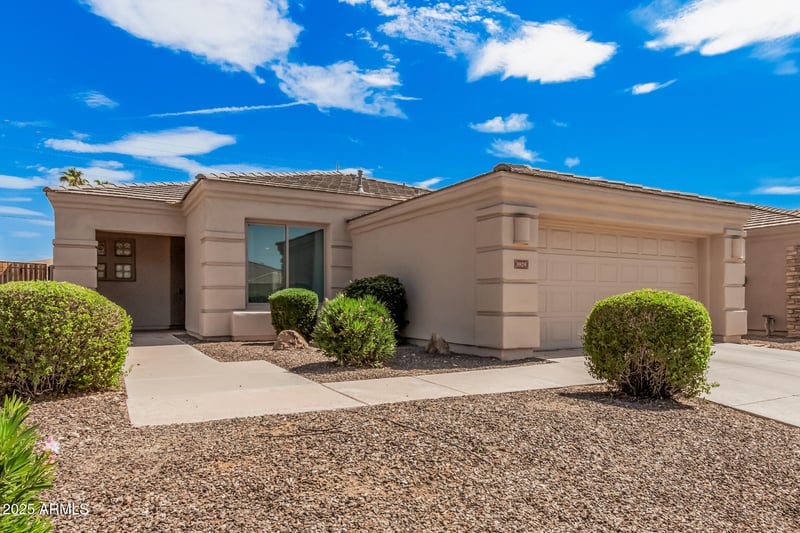 3929 Carter Dr, Phoenix, AZ 85042