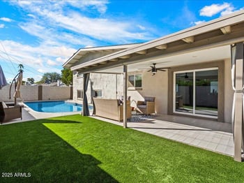 3929 Mercer Ln, Phoenix, AZ 85028