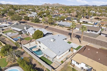 3929 Mercer Ln, Phoenix, AZ 85028