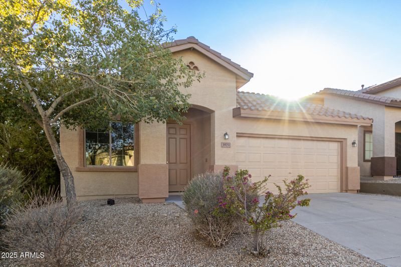 3929 W Glacier Ct, Anthem, AZ 85086