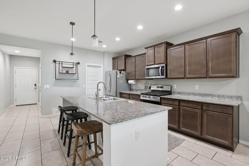 393 Tenia Trl, San Tan Valley, AZ 85140