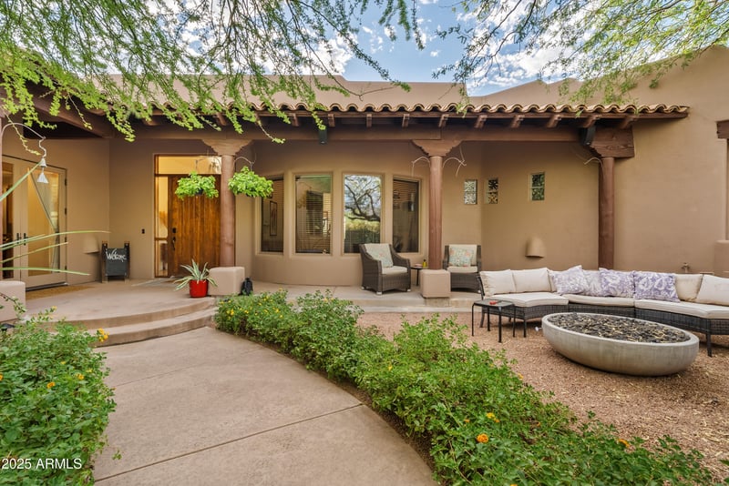 3930 Pinnacle Hills Cir, Mesa, AZ 85207