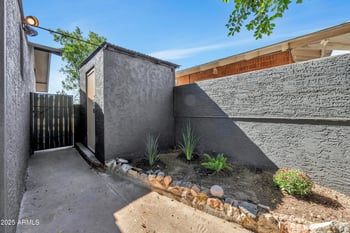 3930 Stella Ln, Phoenix, AZ 85019