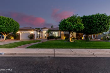 3931 Fox Cir, Mesa, AZ 85205