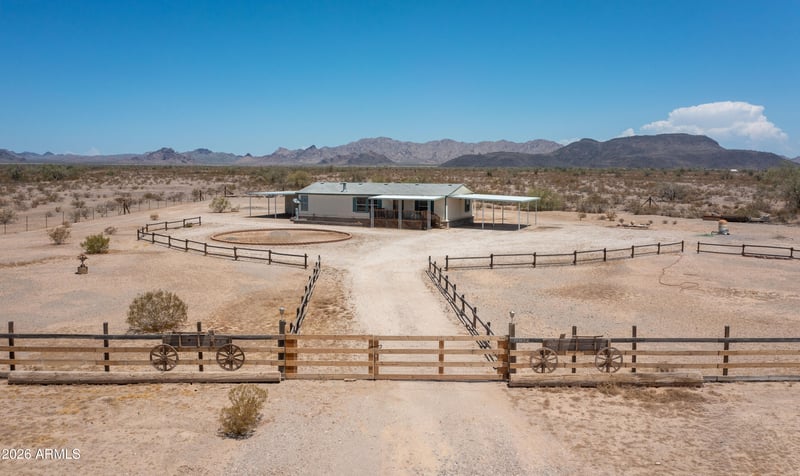 39312 W Northern Ave, Tonopah, AZ 85354